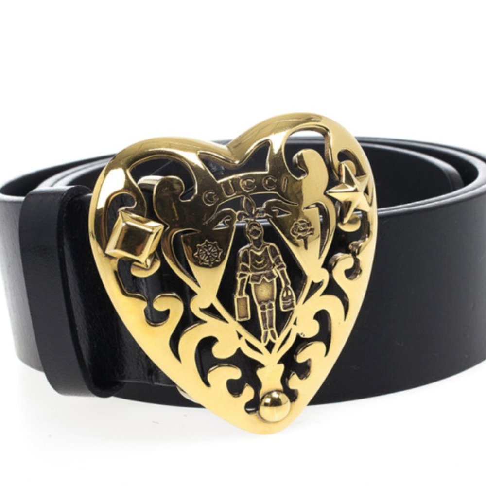 Gucci Heart Crest Buckle Belt 85 CM